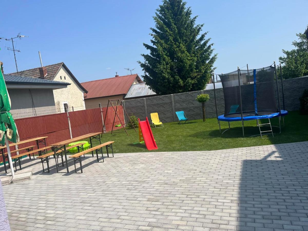 Bekivi Apartmany Dunajská Streda Eksteriør bilde